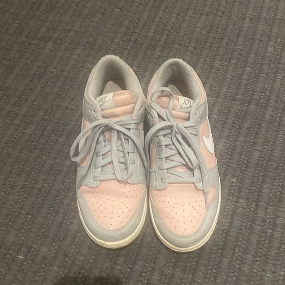 Nike Dunk size 9 - Picture 2 of 3